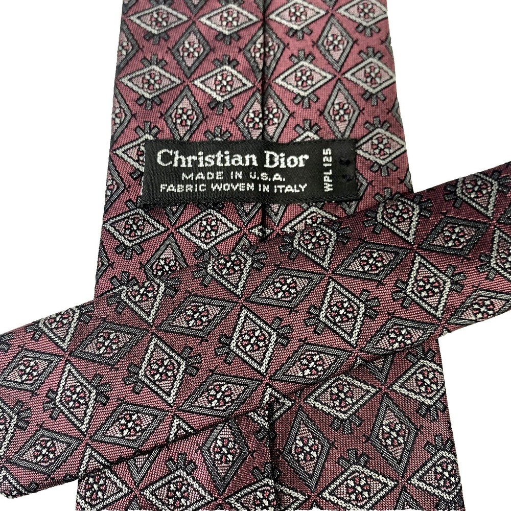 Vintage Christian Dior Mens Tie Purple w/ Gray Daimond Pattern Poly Silk Blend - Picture 4 of 5